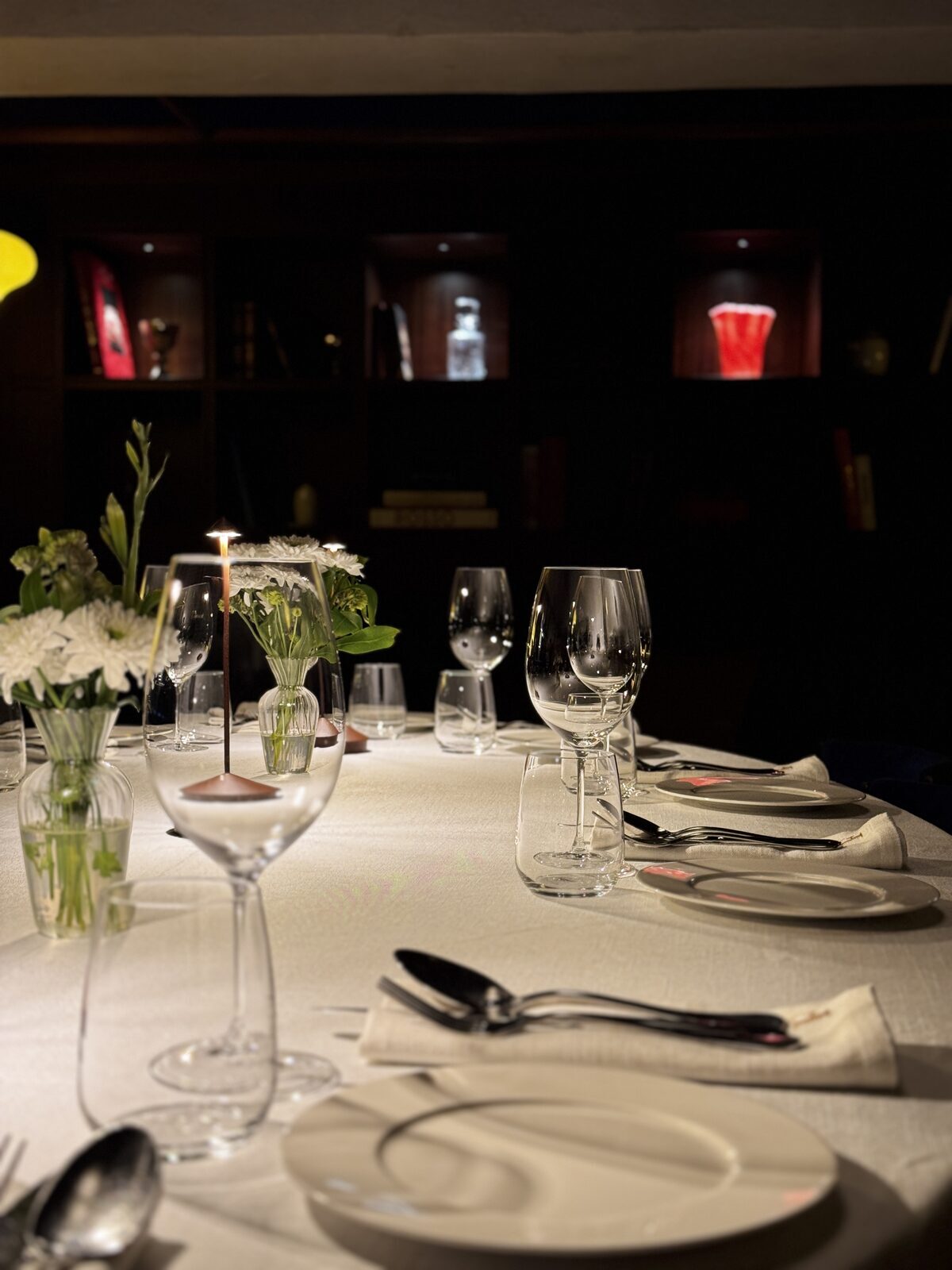 Elegant table setting